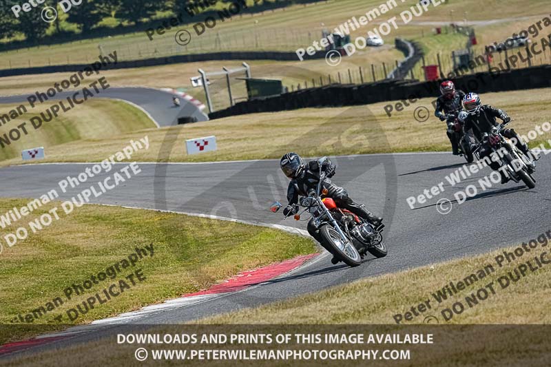 cadwell park;cadwell park photographs;cadwell trackday photographs;enduro digital images;event digital images;eventdigitalimages;peter wileman photography;racing digital images;trackday digital images;trackday photos